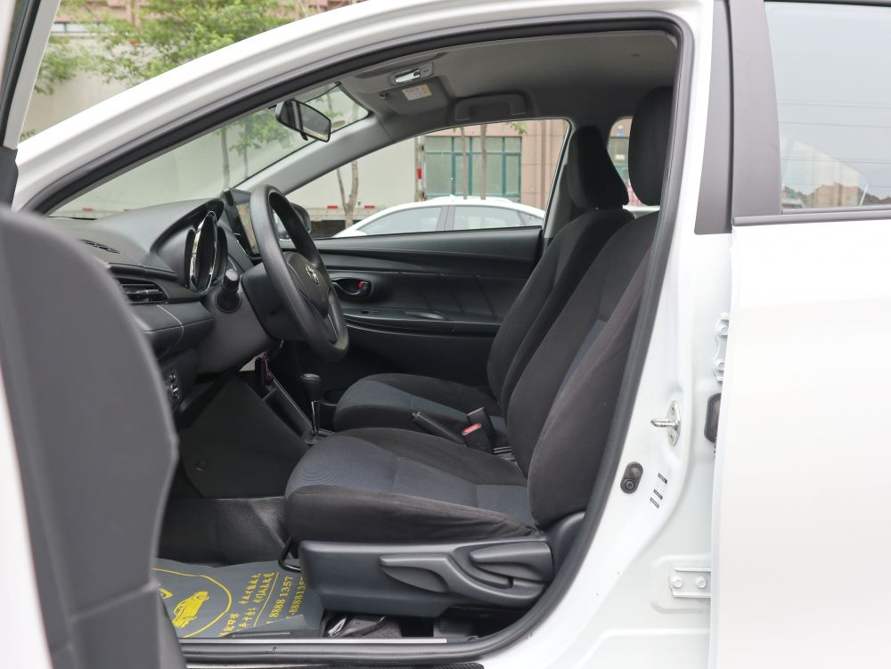 丰田 YARiS L 致享-哈尔滨鸿腾二手车经销有限公司